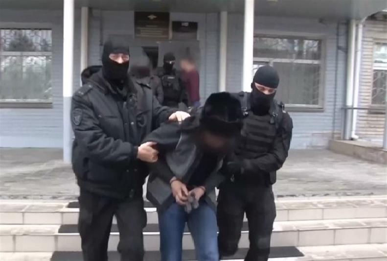 В Хабаровске сотрудники СОБР задержали подозреваемого в нанесении ножевых ранений двум женщинам