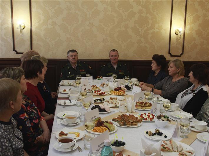 В Сибирском округе Росгвардии состоялись торжественные мероприятия, посвящённые Международному женскому дню
