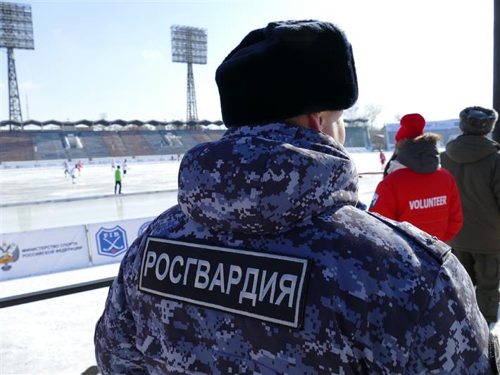 Целевая группа Сибирского округа Росгвардии проверила подразделения ведомства, содействующие обеспечению безопасности чемпионата мира по хоккею с мячом 
