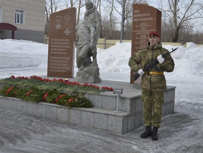 День памяти о погибших военнослужащих отряда спецназа «Кузбасс» состоялся в Кемерове