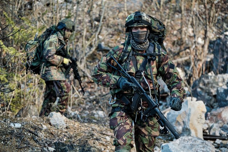 Бойцы тульского ОМОН отработали элементы экстремального вождения на багги «Чаборз» (фото)