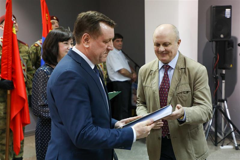 Фотовыставку «Краповый цвет российского спецназа» представили в Балашихинской картинной галерее