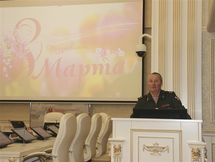 В Сибирском округе Росгвардии состоялись торжественные мероприятия, посвящённые Международному женскому дню