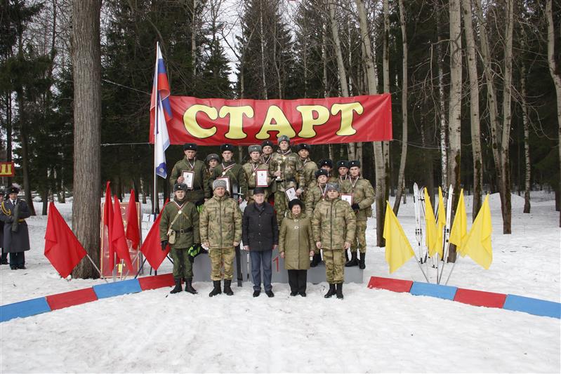 Пермский военный институт Росгвардии провёл традиционную лыжную эстафету памяти капитана Владимира Халуторных