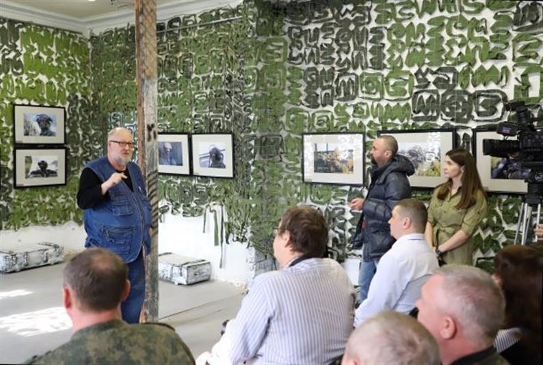 В Рязани открылась фотовыставка Росгвардии «Взгляд специального назначения»