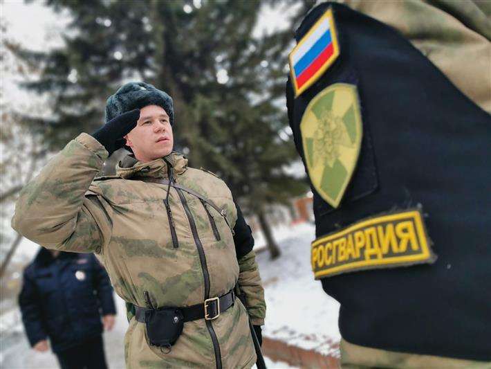 Росгвардия участвует в обеспечении безопасности чемпионата мира по хоккею с мячом