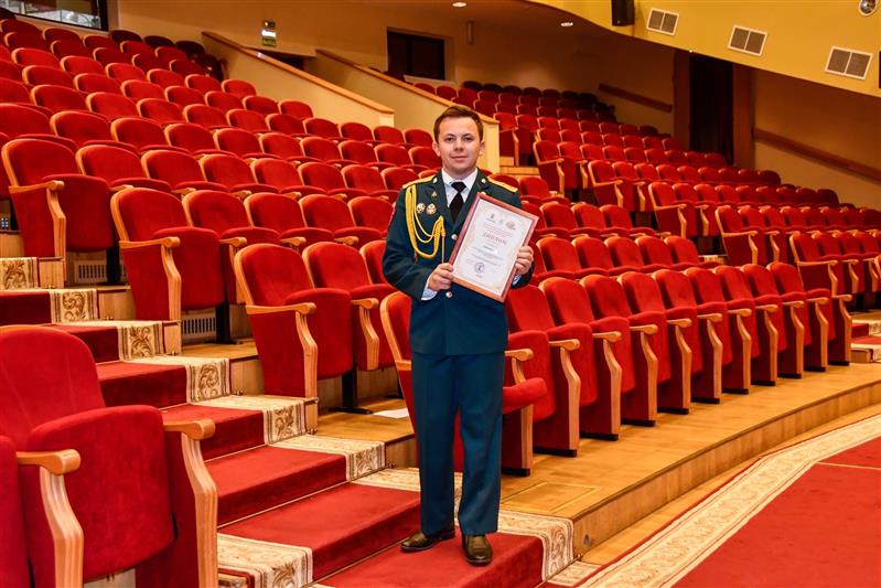 Солист Ансамбля песни и пляски Северо-Западного округа Росгвардии стал лауреатом всероссийского фестиваля «Помним. Гордимся. Верим»
