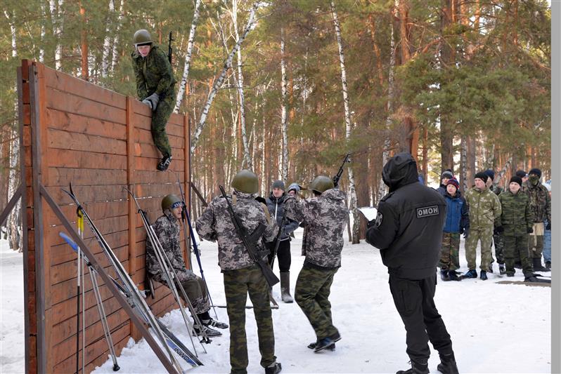Росгвардия выступила соорганизатором  памятных соревнований  по  кадетскому биатлону в Зауралье