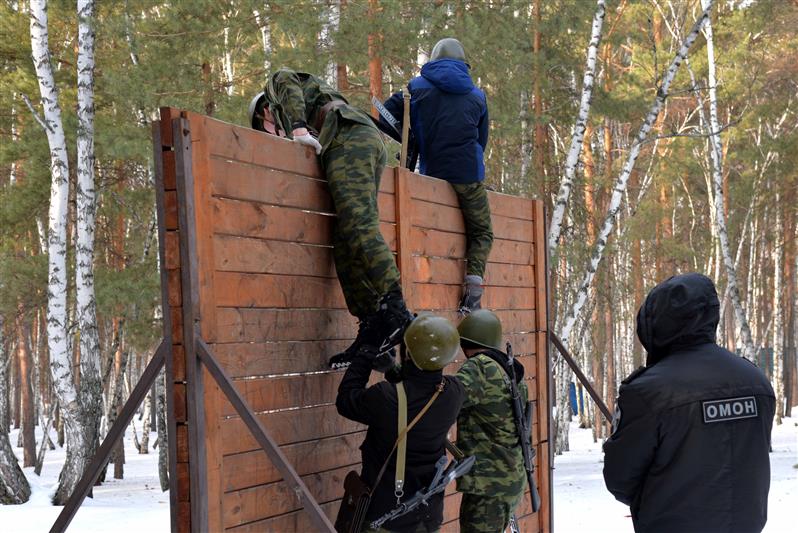 Росгвардия выступила соорганизатором  памятных соревнований  по  кадетскому биатлону в Зауралье