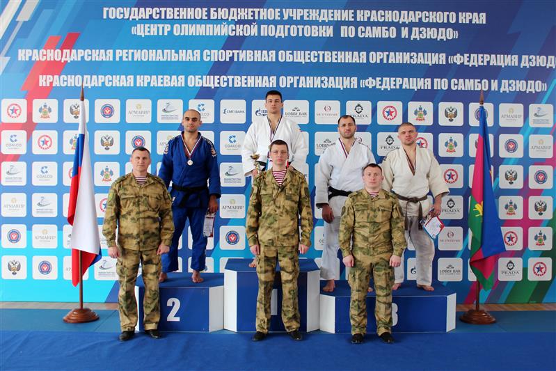 Определились сильнейшие дзюдоисты Южного округа Росгвардии 