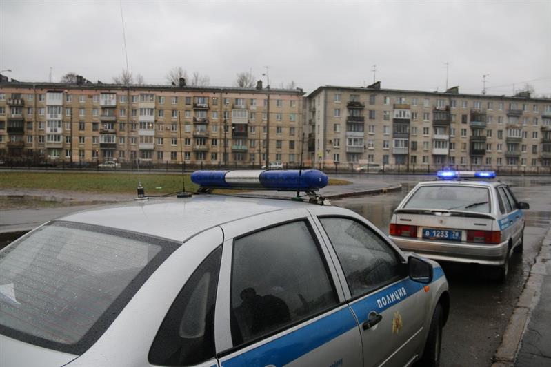 В Санкт-Петербурге росгвардейцы задержали мужчину, подозреваемого в совершении тяжкого преступления