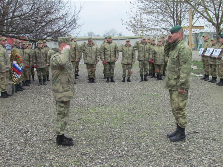 В Объединенной группировке войск (сил) на Северном Кавказе почтили память погибших спецназовцев