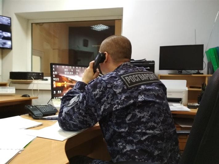 Уральские росгвардейцы пресекли преступные посягательства на охраняемые гражданские объекты 