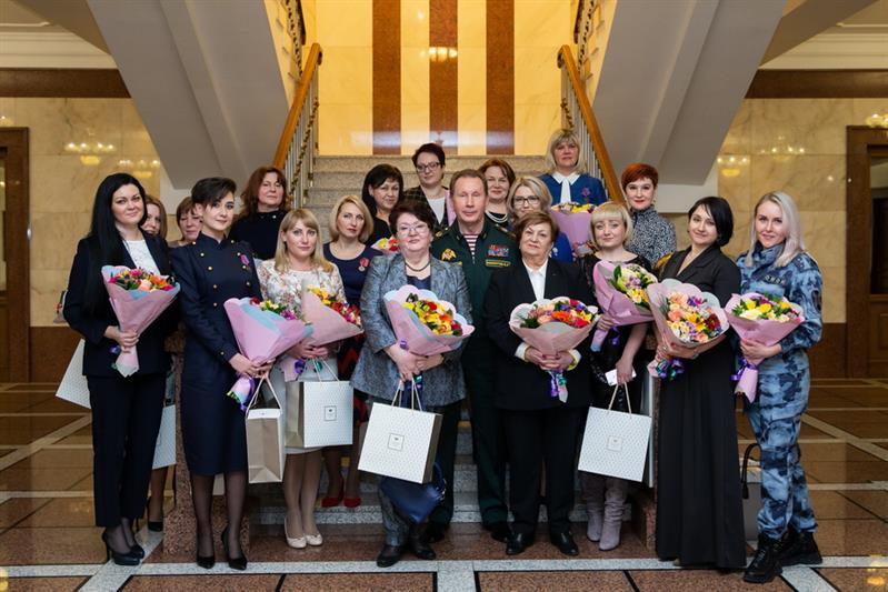 В Центральном аппарате Росгвардии прошло торжественное мероприятие, посвященное Международному женскому дню