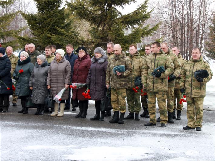 В Новосибирске почтили память погибших военнослужащих отряда спецназа «Ермак» 