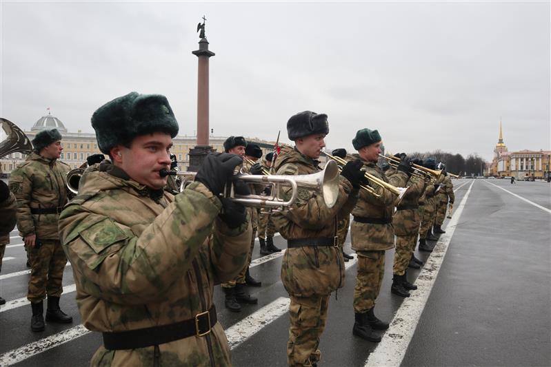 Сводный военный оркестр Северо-Западного округа Росгвардии показал высокий уровень подготовки к параду Победы в Санкт-Петербурге
