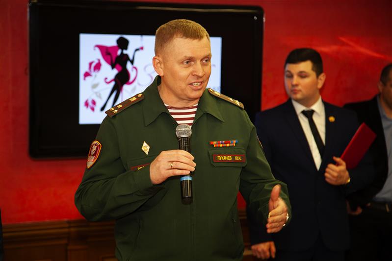 Праздничное мероприятие в преддверии 8 марта состоялось в дивизии имени Дзержинского (фото)