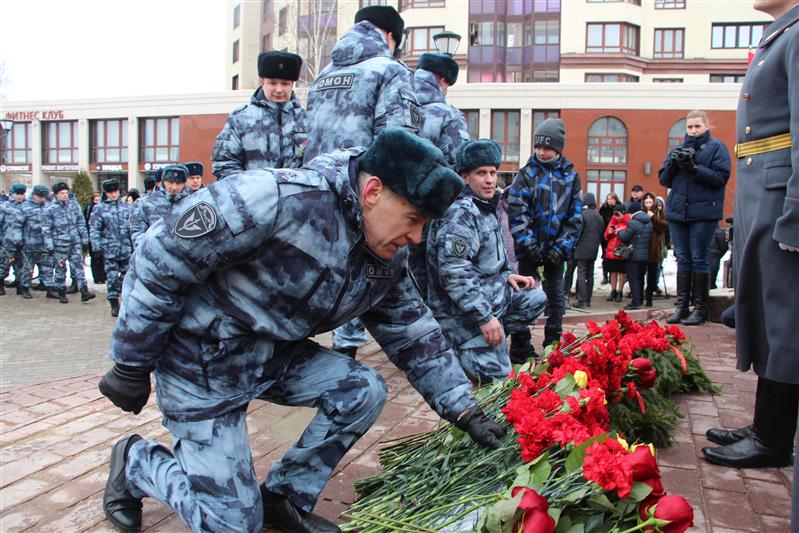 В Сергиевом Посаде почтили память погибших бойцов ОМОН  