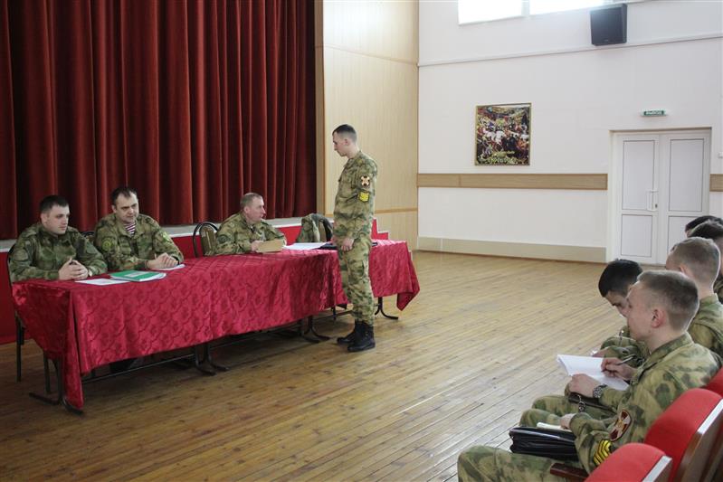 В грозненском соединении Росгвардии началась войсковая стажировка будущих офицеров из Петербурга 