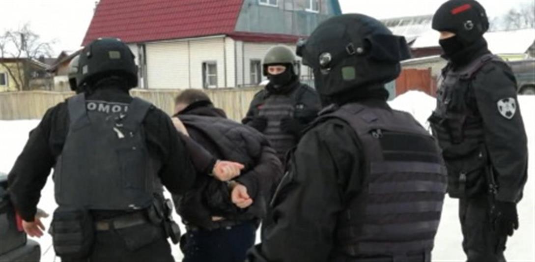 При участии костромского ОМОН задержан подозреваемый в мошенничестве
