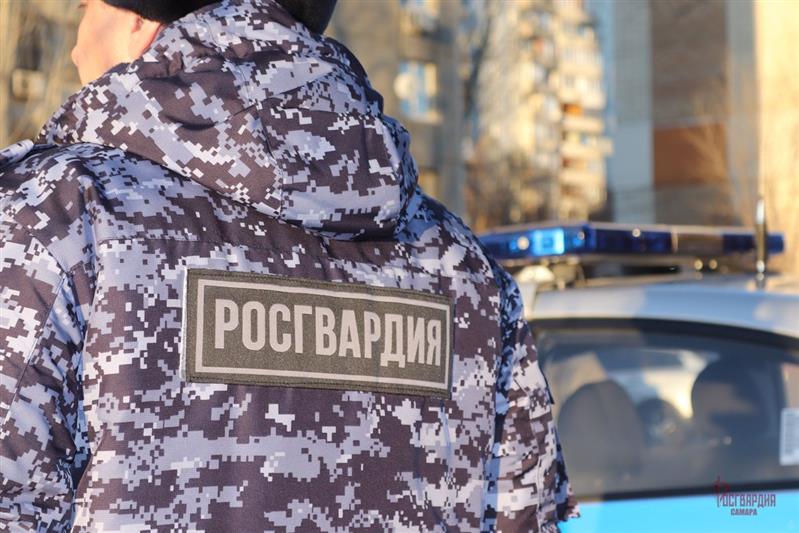 Нарядом вневедомственной охраны Росгвардии в Самарской области задержан подозреваемый в разбойном нападении на АЗС