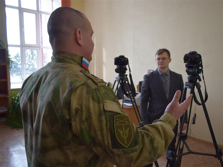 Иркутские росгвардейцы приняли участие в патриотическом флешмобе, посвященном 75-й годовщине Победы