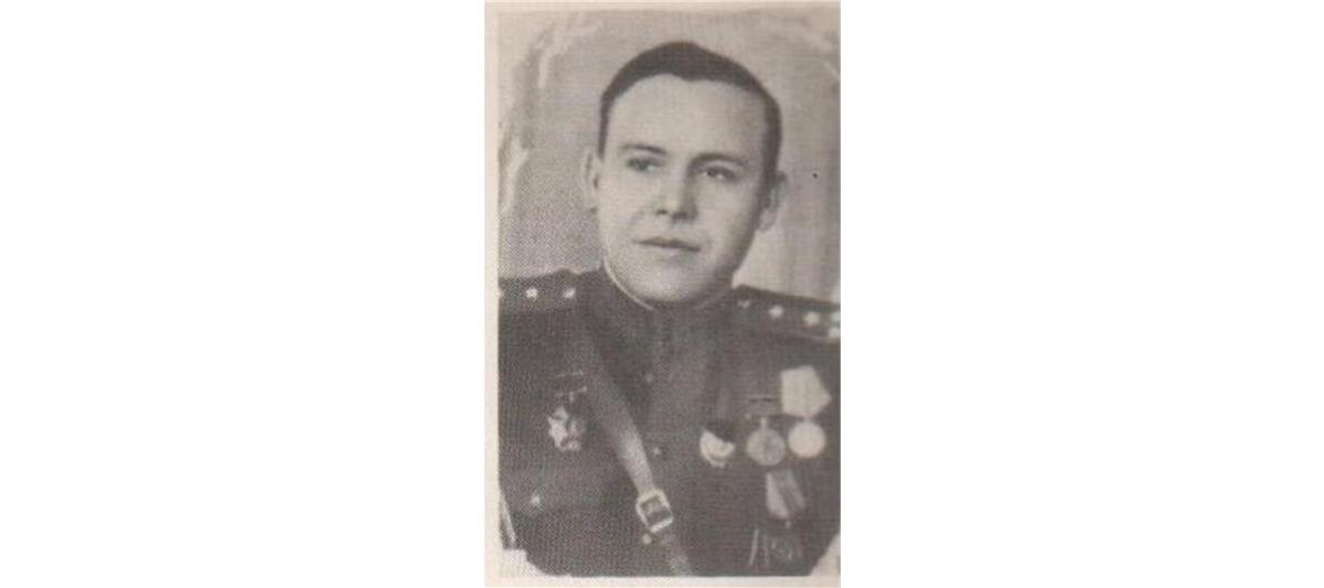 Военнослужащие  калиновского соединения Уральского округа Росгвардии участвуют во всероссийской ведомственной акции «Автограф Победы»