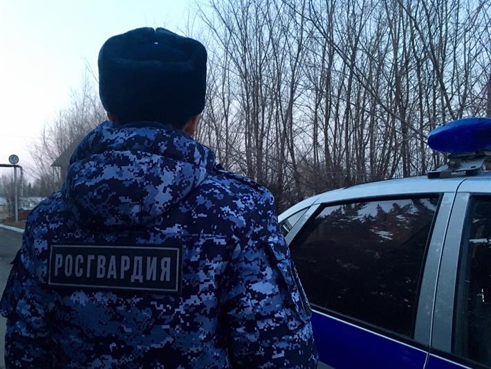 Нарядом вневедомственной охраны Росгвардии в Омске задержан мужчина, который хранил при себе боеприпасы