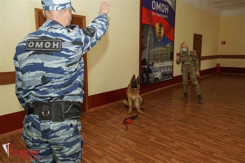Сотрудники Росгвардии провели онлайн-урок для воспитанников кадетского корпуса в Воронеже