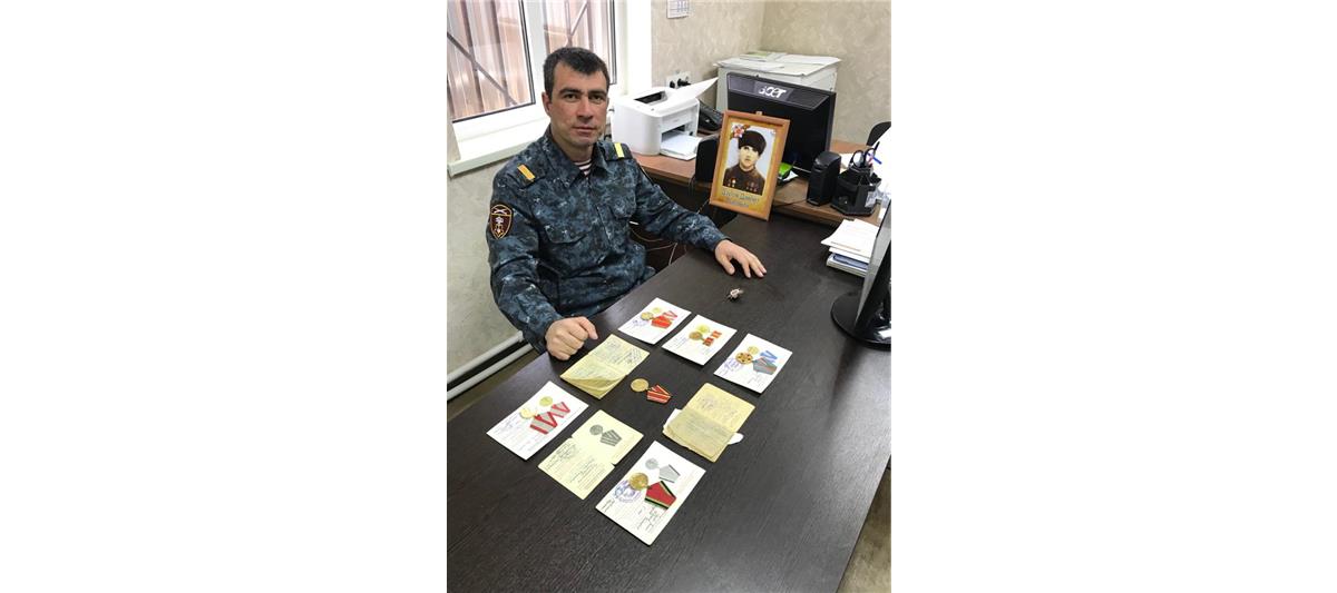 Росгвардейцы Карачаево-Черкесии продолжают участие в акции «Автограф Победы»
