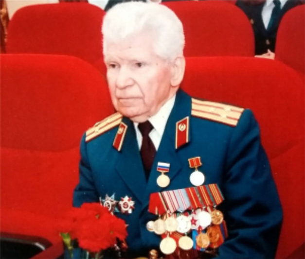 Ветеран Росгвардии отмечает 89-летие со Дня рождения