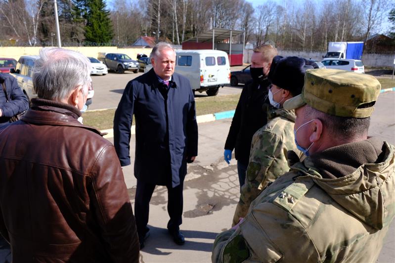 В подмосковном Ашукино проведена санитарная обработка военного городка бригады оперативного назначения Центрального округа Росгвардии