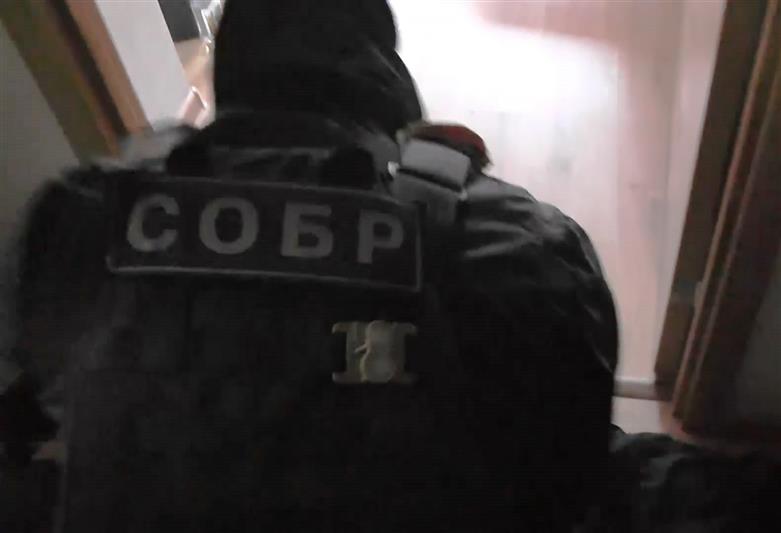 При содействии петербургского СОБР задержаны подозреваемые в мошенничестве в отношении пенсионеров