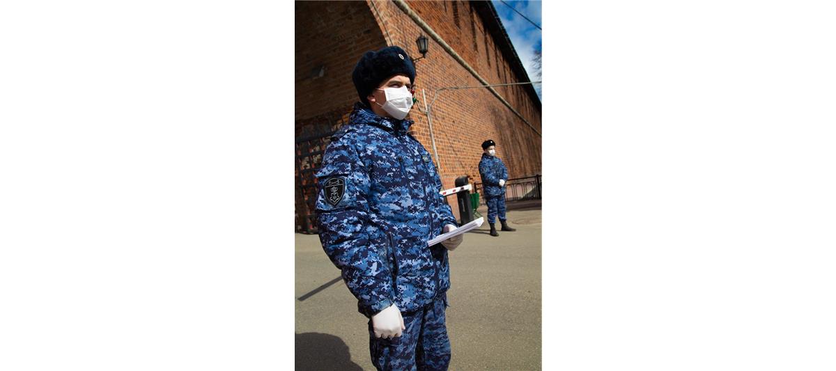 В Нижегородской области военнослужащие и сотрудники Росгвардии обеспечивают правопорядок в период самоизоляции