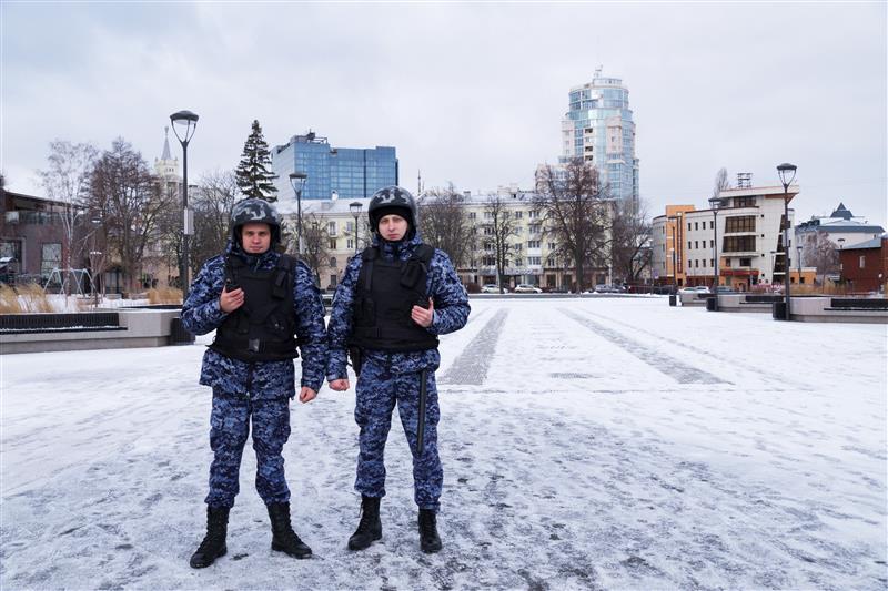Росгвардейцы Центрального округа задержали подозреваемых в причинении вреда здоровью 