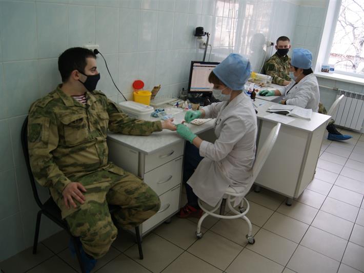 Росгвардейцы Сибирского округа приняли участие в донорской акции «От сердца к сердцу»