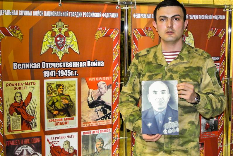 Офицер Росгвардии из Ставрополя принял участие в ведомственной акции ко Дню Победы 