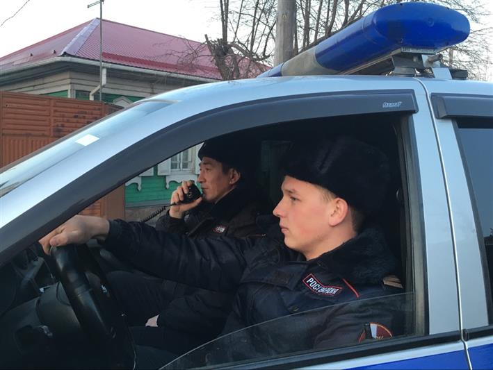 Омские росгвардейцы остановили автомобиль под управлением водителя с признаками опьянения