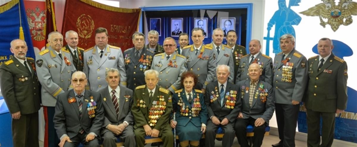 В рамках акции «Автограф Победы» свердловские росгвардейцы рассказывают историю воздушного стрелка-радиста Ивана Баранникова 
