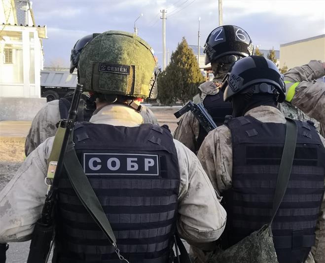 При участии калмыцкого СОБР задержаны подозреваемые в попытке незаконного присвоения нескольких миллионов рублей