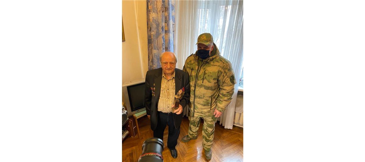 Сотрудники столичного главка Росгвардии принимают участие в благотворительной акции «Спасибо Вам»