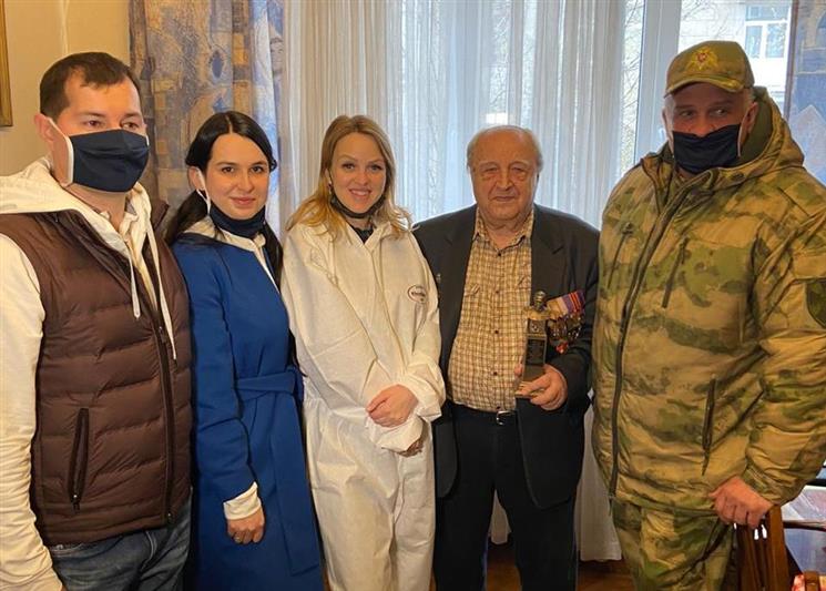 Сотрудники столичного главка Росгвардии принимают участие в благотворительной акции «Спасибо Вам»