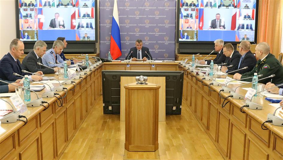 Врид командующего Сибирским округом Росгвардии принял участие в заседании межведомственной комиссии по предупреждению и ликвидации чрезвычайных ситуаций 