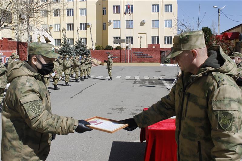 Махачкалинское соединение Росгвардии отметило годовщину образования
