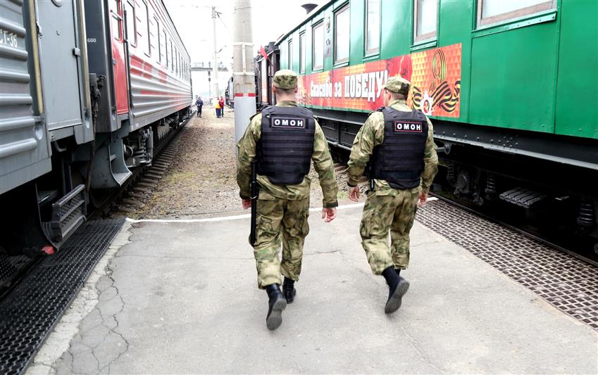 Краснодарский ОМОН на транспорте отметил свое 27-летие