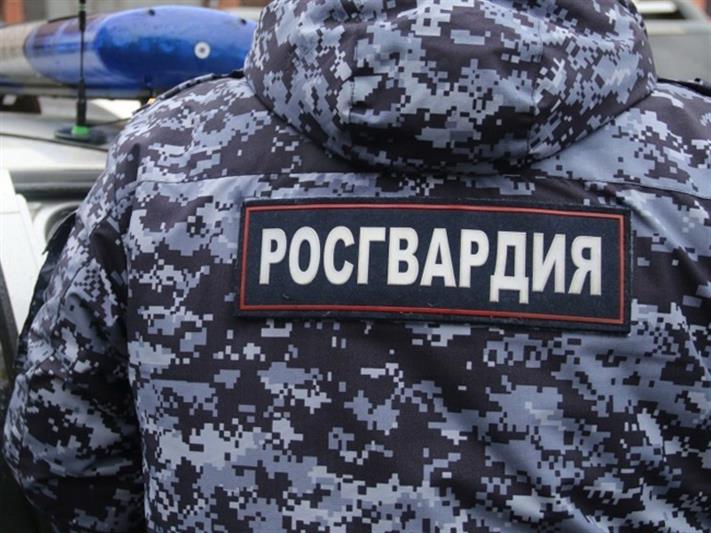 В Нижнем Новгороде взрывотехники ОМОН  Росгвардии обследовали предмет, похожий на боеприпас