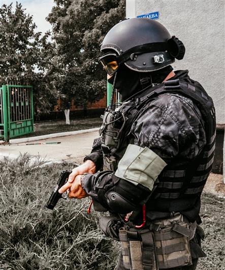 В Адыгее при содействии сотрудников Росгвардии задержана жительница, причастная к финансированию терроризма