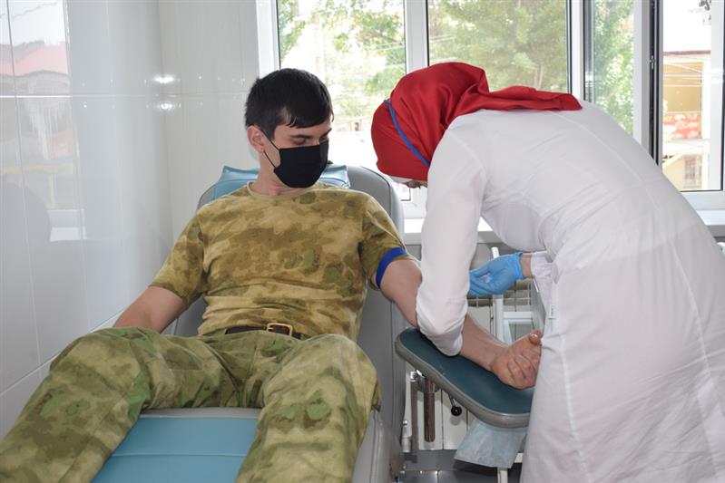 Росгвардейцы из Дагестана стали участниками донорской акции