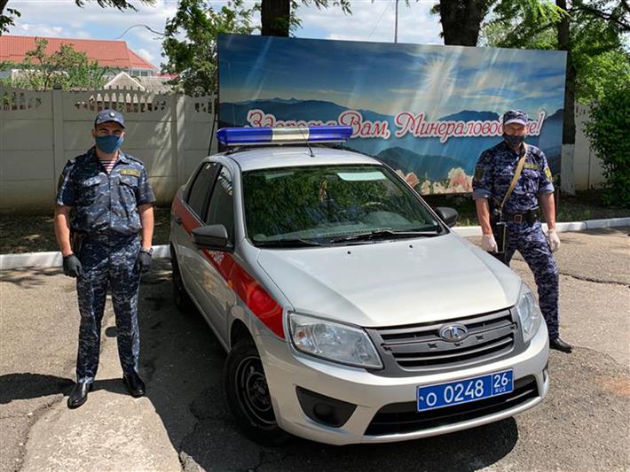 Нарядом вневедомственной охраны Росгвардии в Минеральных водах задержан подозреваемый в хулиганстве в медицинском учреждении