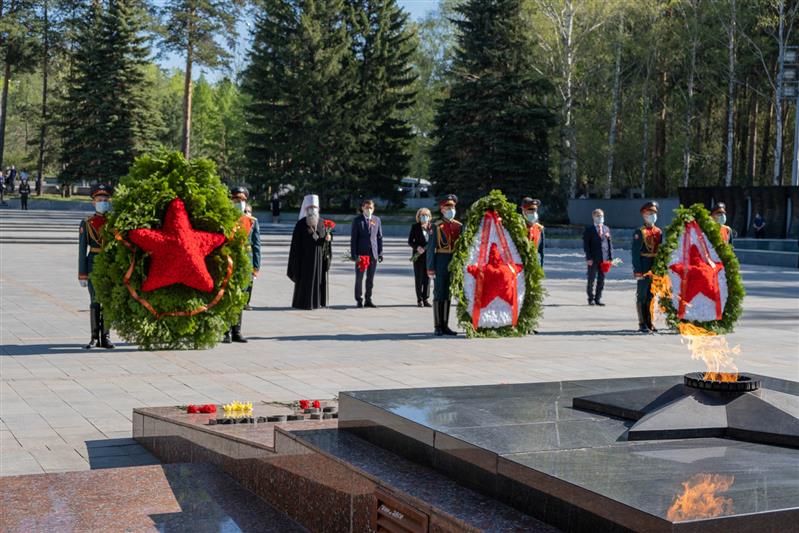 В День Победы в Екатеринбурге начальник штаба Уральского округа Росгвардии принял участие в памятном мероприятии в честь павших в годы Великой Отечественной войны  